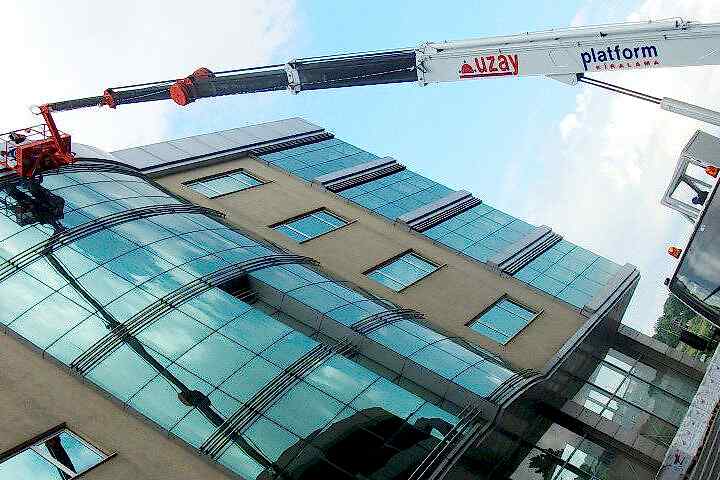 Dış cephe cam temizliği Dış cephe cam temizliği